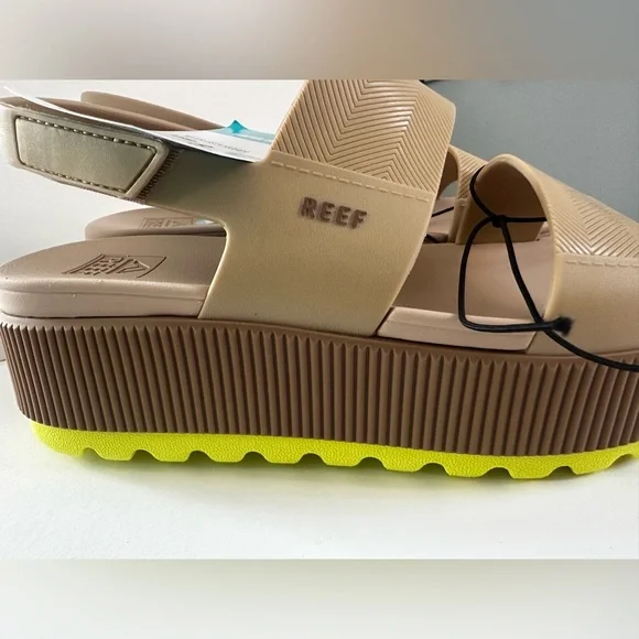 Reef Beige and Lime Water Vista Higher Platform Sandals - Picture 3 of 14
